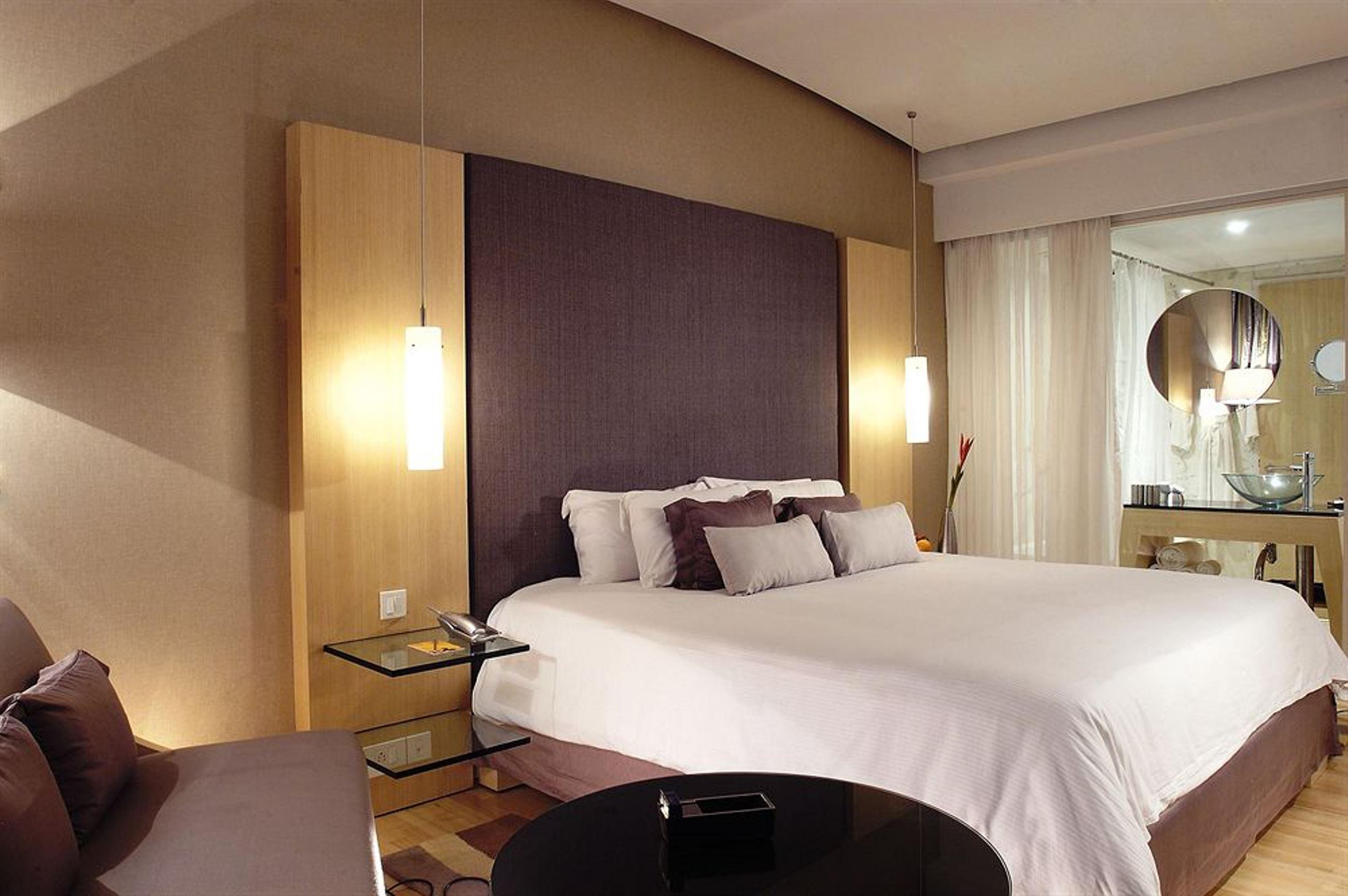 Отель The Park Ченнаи Номер фото A bedroom at the hotel